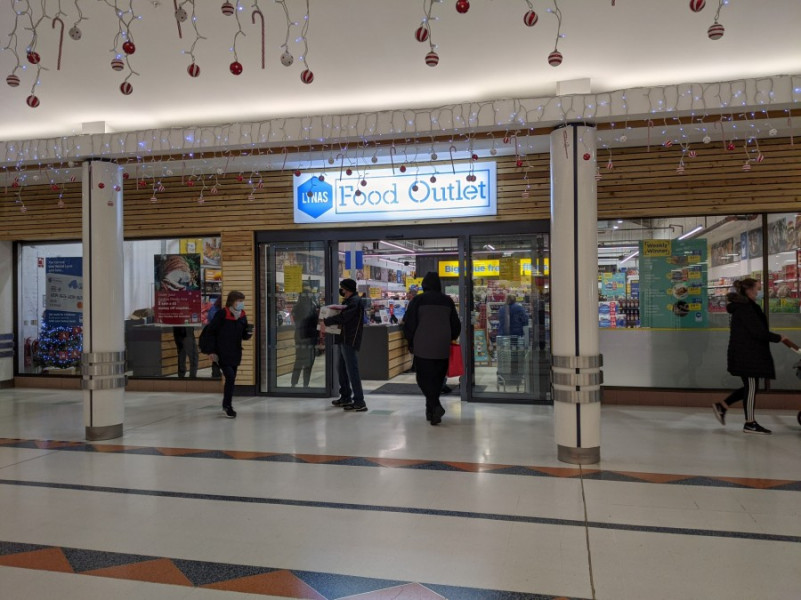 Lynas open it's first shopping centre store